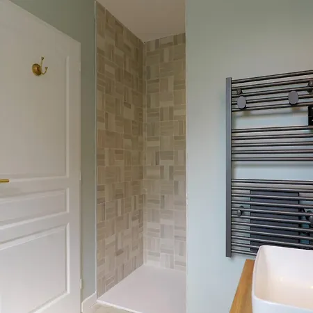 Holiday home Luxury De Chateau Mirabel - Petite Mirabel - Saltwater Swimming Pool, Ac