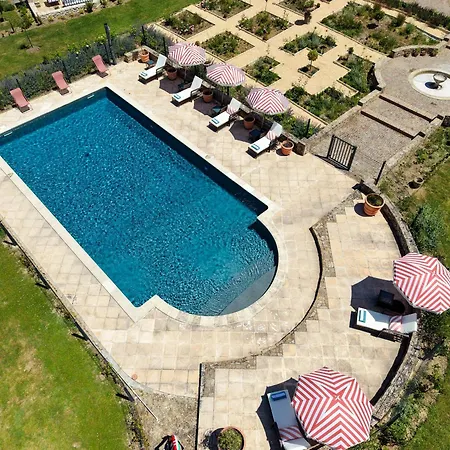 Luxury De Chateau Mirabel - Petite Mirabel - Saltwater Swimming Pool, Ac Holiday home *